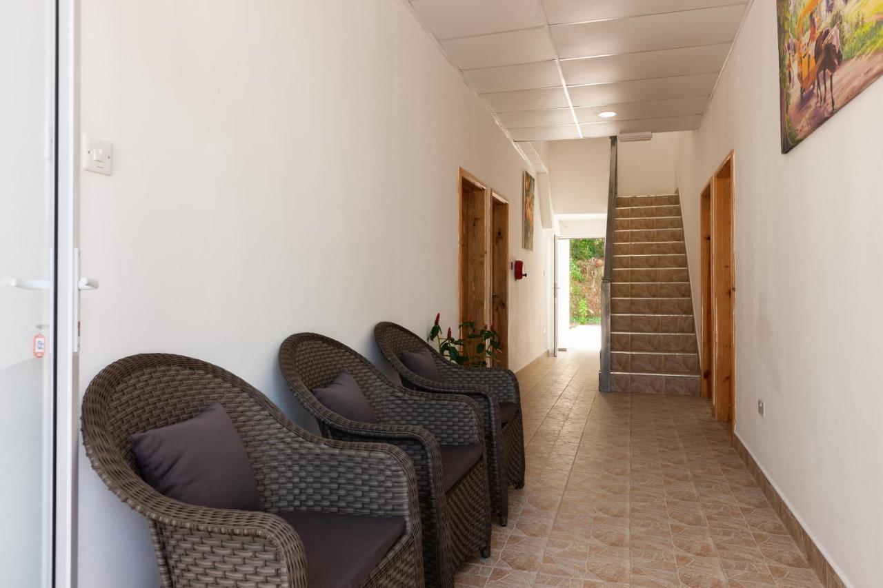 Home Confort Self Catering Anse Kerlan 外观 照片